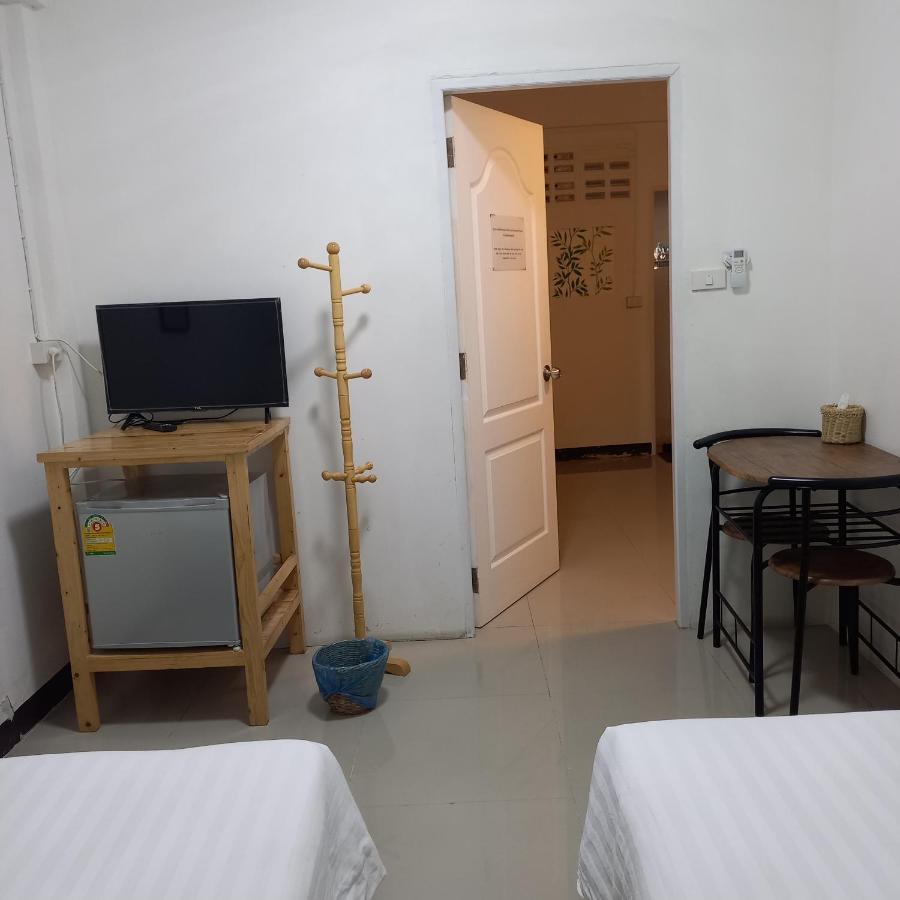 Happy Hostel Μπανγκόκ Εξωτερικό φωτογραφία